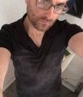 Встретьте Мужчинa : Antonio, 39 лет до Франция  Bort les Orgues 